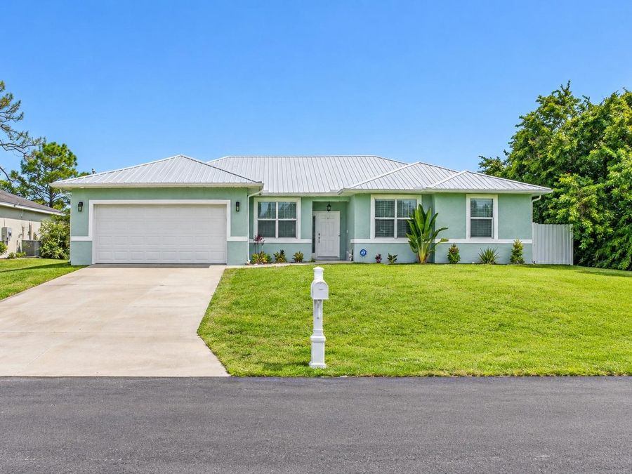4-bedroom home for sale, LaBelle, FL